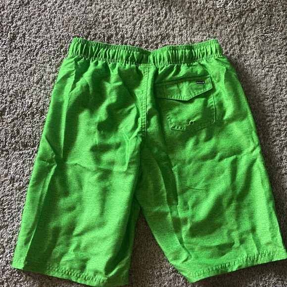 Boy’s Hurley Swim trunks - Picture 3 of 3
